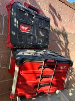 Milwaukee pack out tool boxes empty 2 PCs