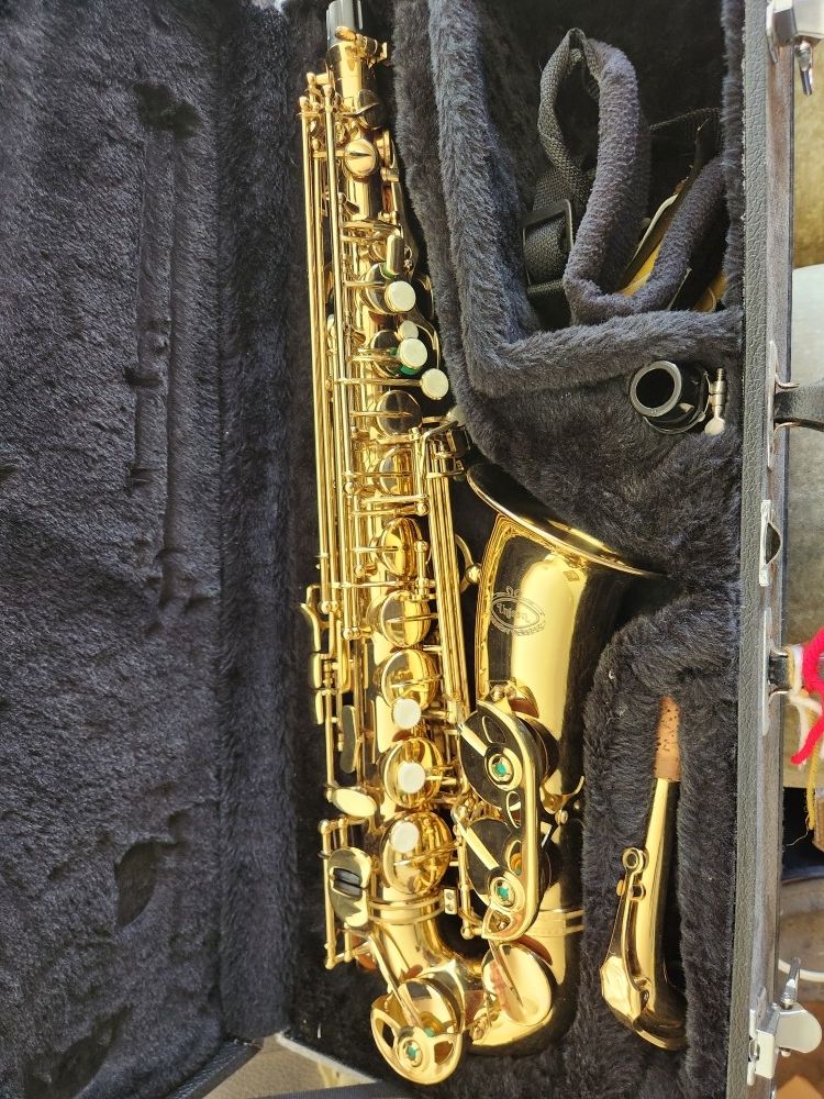 Unison Alto Saxophone - Like NEW