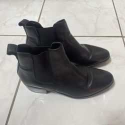 Steve Madden Leopold Booties