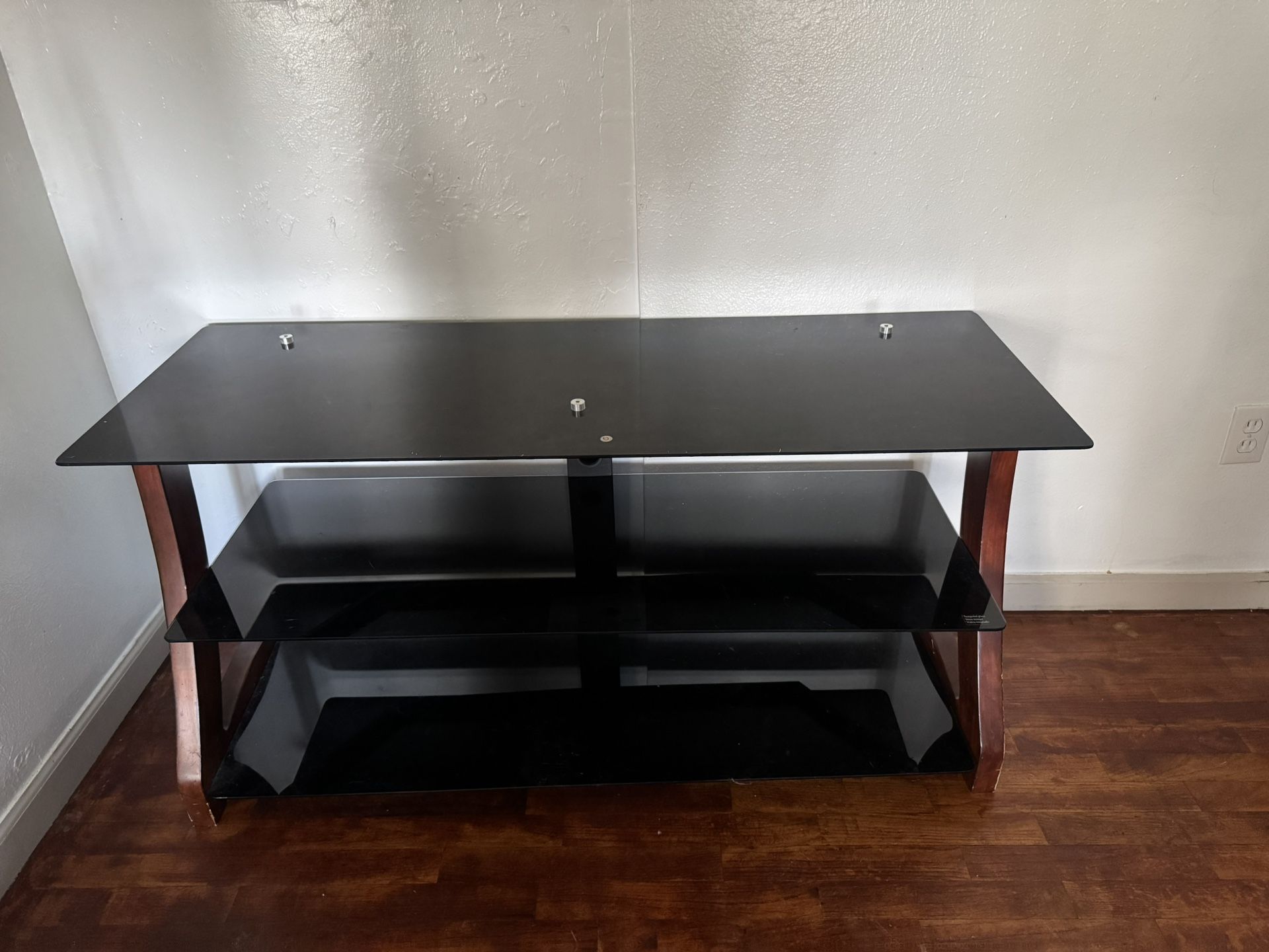 Console Table / Entertainment