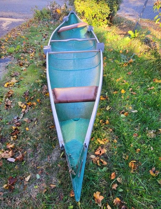 Free Vintage Canadian 16' Fiberglass Canoe