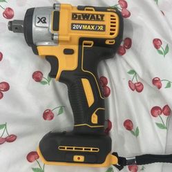 Dewalt MAX XR cordless brushless compact impact wrench dcf880 (tool only)