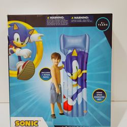 Sonic The Hedgehog Lounge Float 