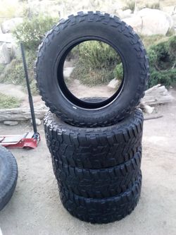 LT 35x12.5/20 Mastercraft tires all 4 $180