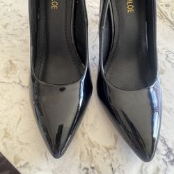 Ladies Chase + Chloe Heels 