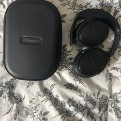 Bose Quiet Comfort 35 (series 1) Noise Canceling 