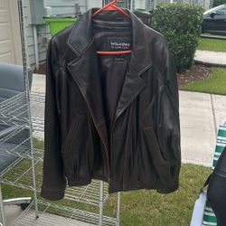 LEATHER MOTORCYCLE JACKET FOR WOMEN
