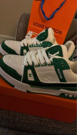 Men’s shoes