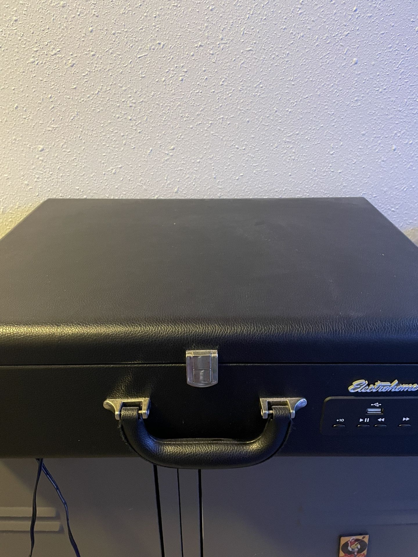 Electrohome Portable Record Player for Sale in Clearwater, FL OfferUp