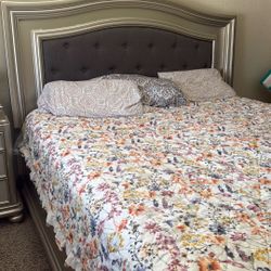 King Bedroom Set 