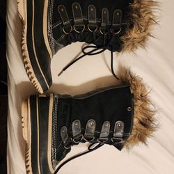 Size 8 Sorel Boots
