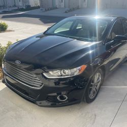2016 Ford Fusion Titanium Hybrid
