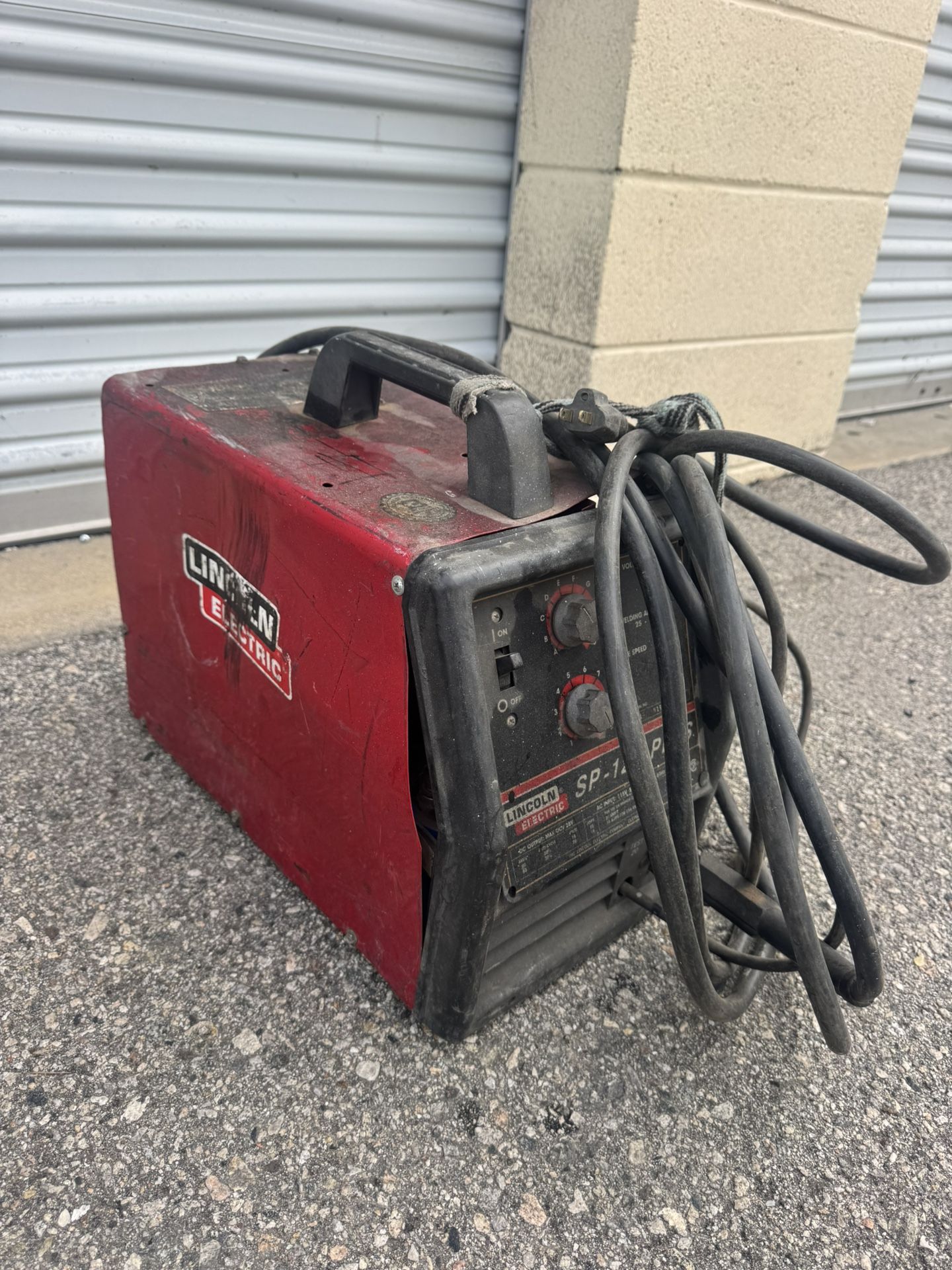 Lincoln Electric Arc Welder SP-125 plus
