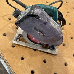 Makita Saw