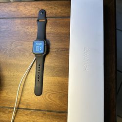 Apple Watch Series 6,  40mm