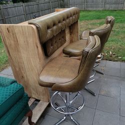 Bar With 3 Stools