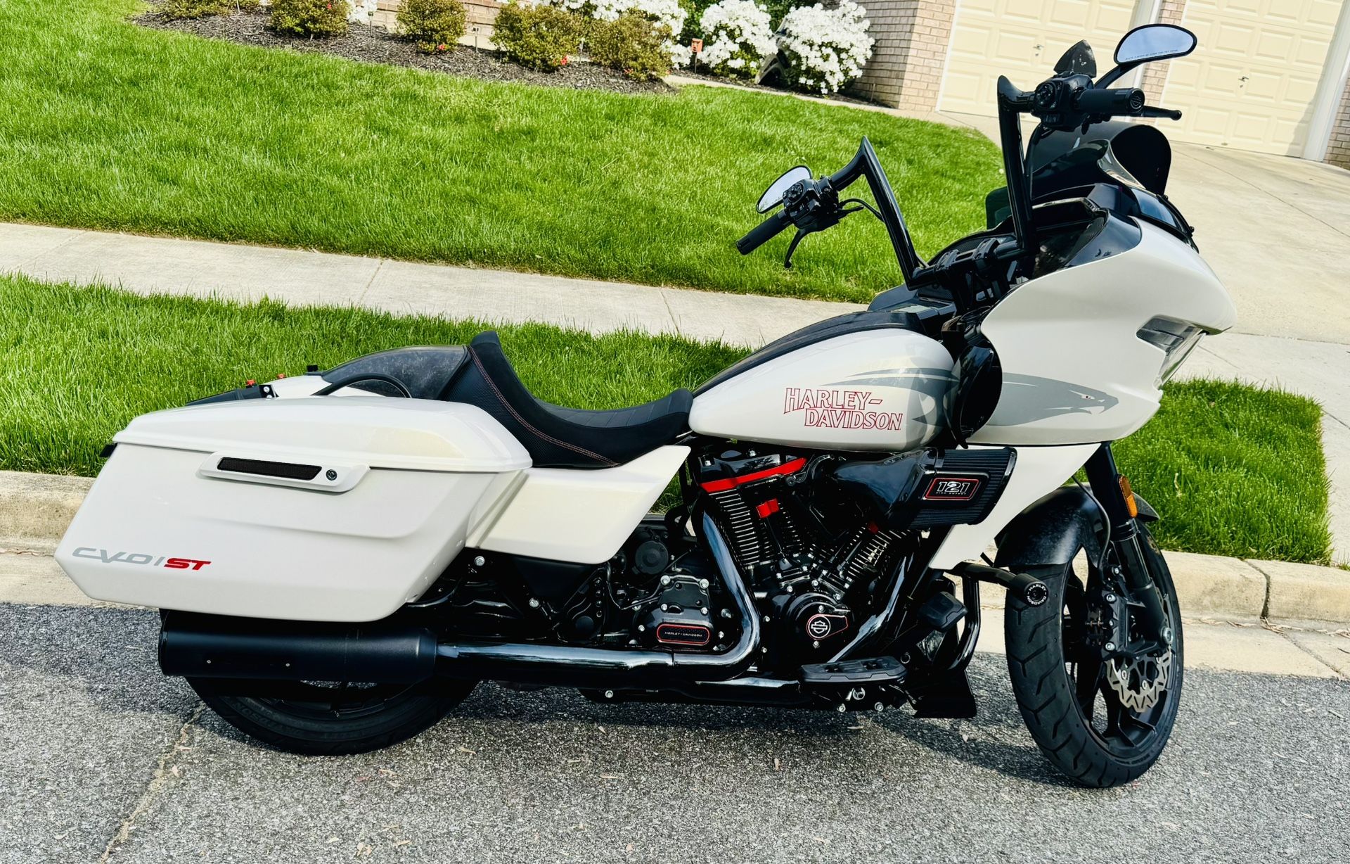 2024 Harley Davidson Road Glide CVO ST