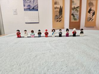 Lot of 10 Building Block Minifigures