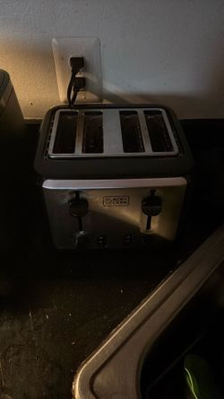 Four Slide Toaster