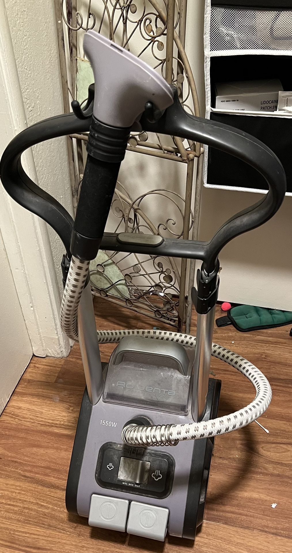 Clothes Steamer