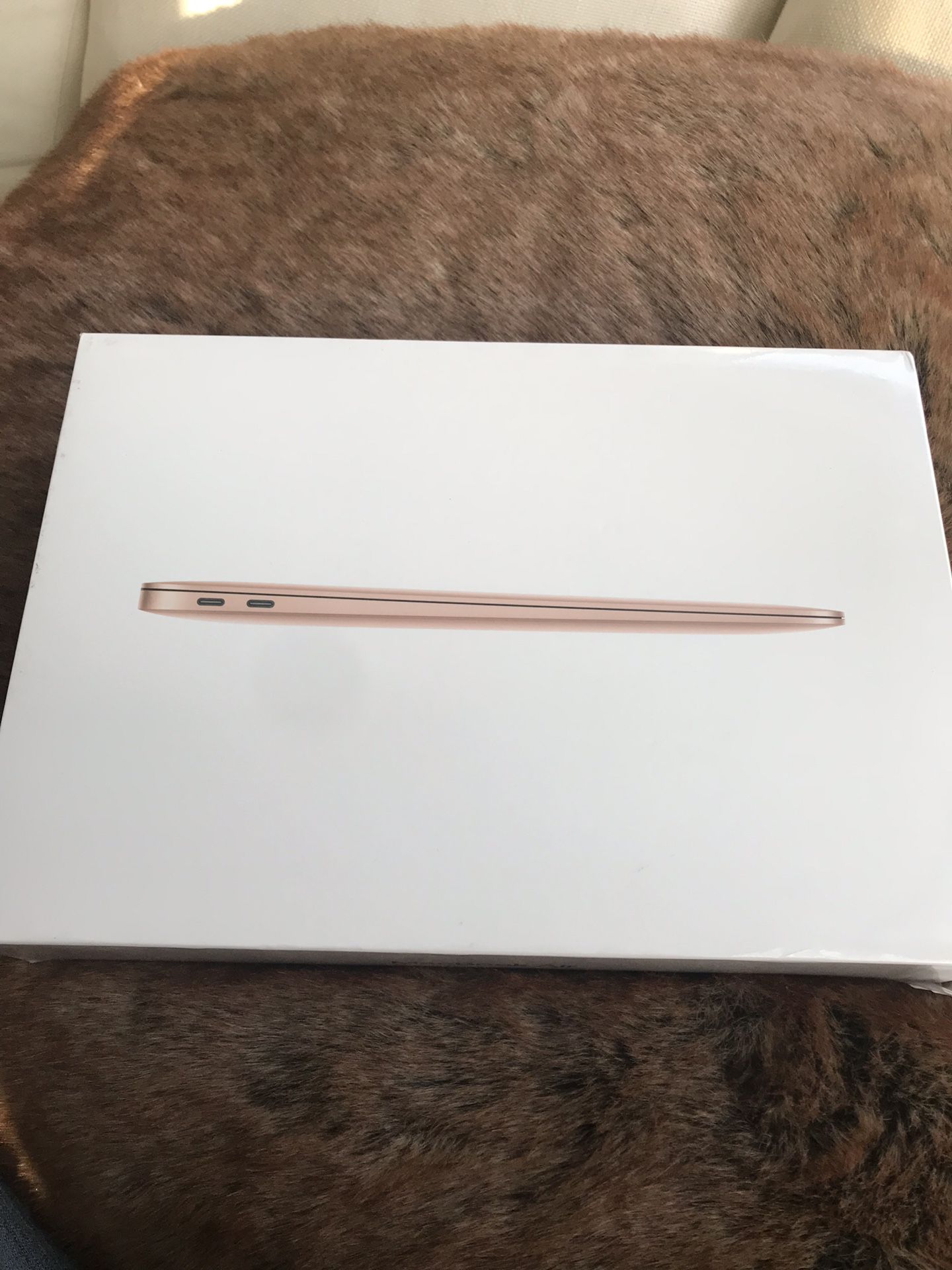 New MacBook Air Touch ID 256gb