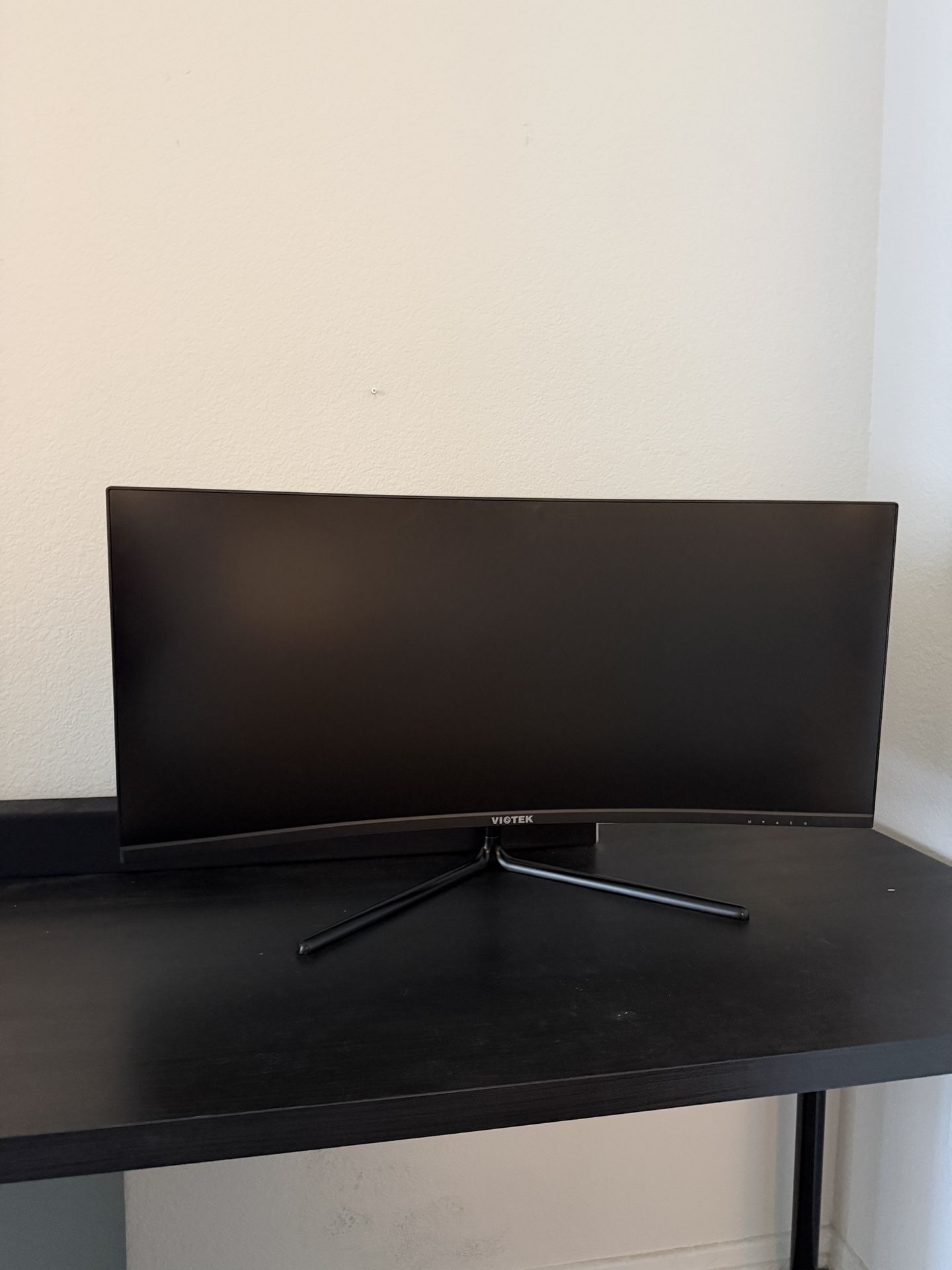 Viotek 34” Ultrawide Curved Gaming Monitor – 144Hz WQHD