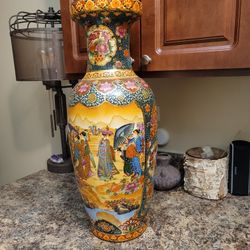 geisha oriental 2 foot vase 