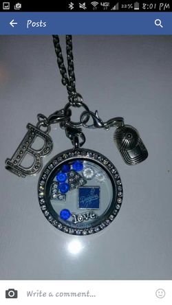 New LA DODGERS LOCKET