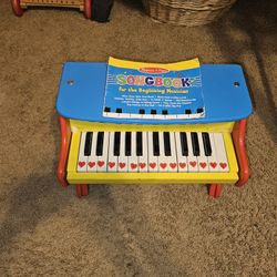 Melissa And Doug Piano With Songbook