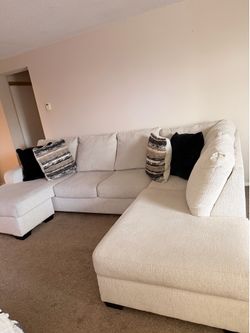 Modern Cream Sectional Sofa + Matching Swivel Chair – Excellent Condition