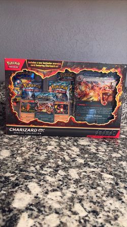 Pokémon Charizard ex Special Collection Box