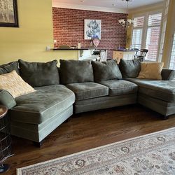 Gray Sectional Free Delivery