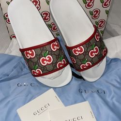 Gucci GG Cherry Slides 🍒 