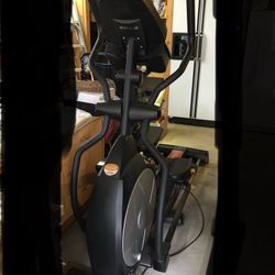 Elliptical  E55 SOLE ******FREE*****
