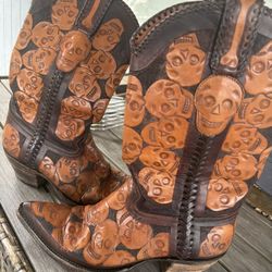 Hand Tooled Custom Leather Cowboy Boots 