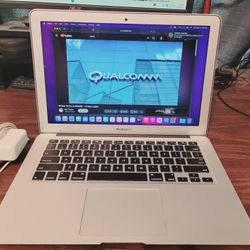 MacBook Air Laptop 17