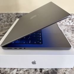 14in M1 Max MacBook Pro (2TB)