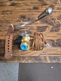 Thermostatic Expansion Valve with Bulb and Capillary