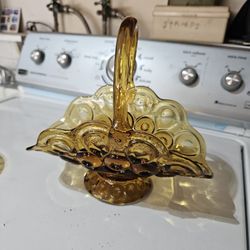 LE Smith Moon and Stars Amber Glass Basket Footed Fruit Banana Applied Handle