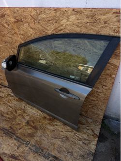 2010 civic doors