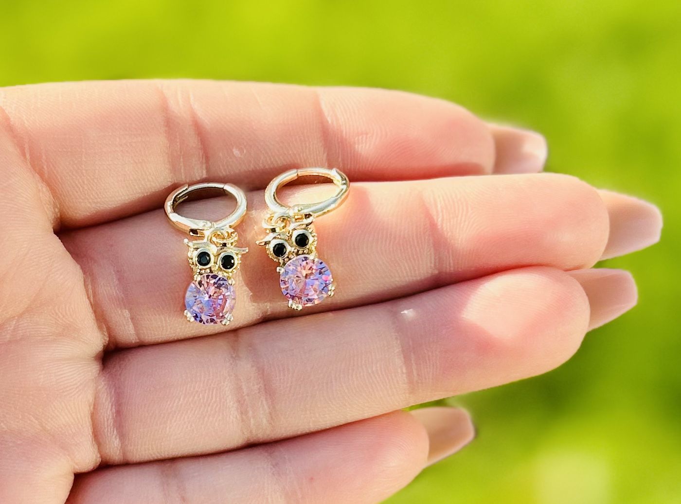 Gold Earrings- Owl Earrings - Pink Diamonds 