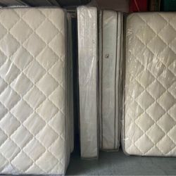 ⚡️King Mattress⚡️