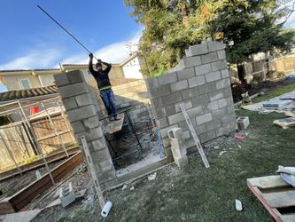 Stones, Pavers, Blocks 