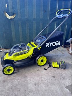 BRAND NEW IN AN OPEN BOX RYOBI 40 V HP / 6 Ah Hi Performance Advanced Technology 20" INCH BRUSHLESS PUSH MOWER, MORE POWER THAN 150 cc GAS MOWER. VERY