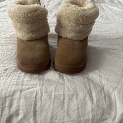 Uggs For Toddlers Size 7