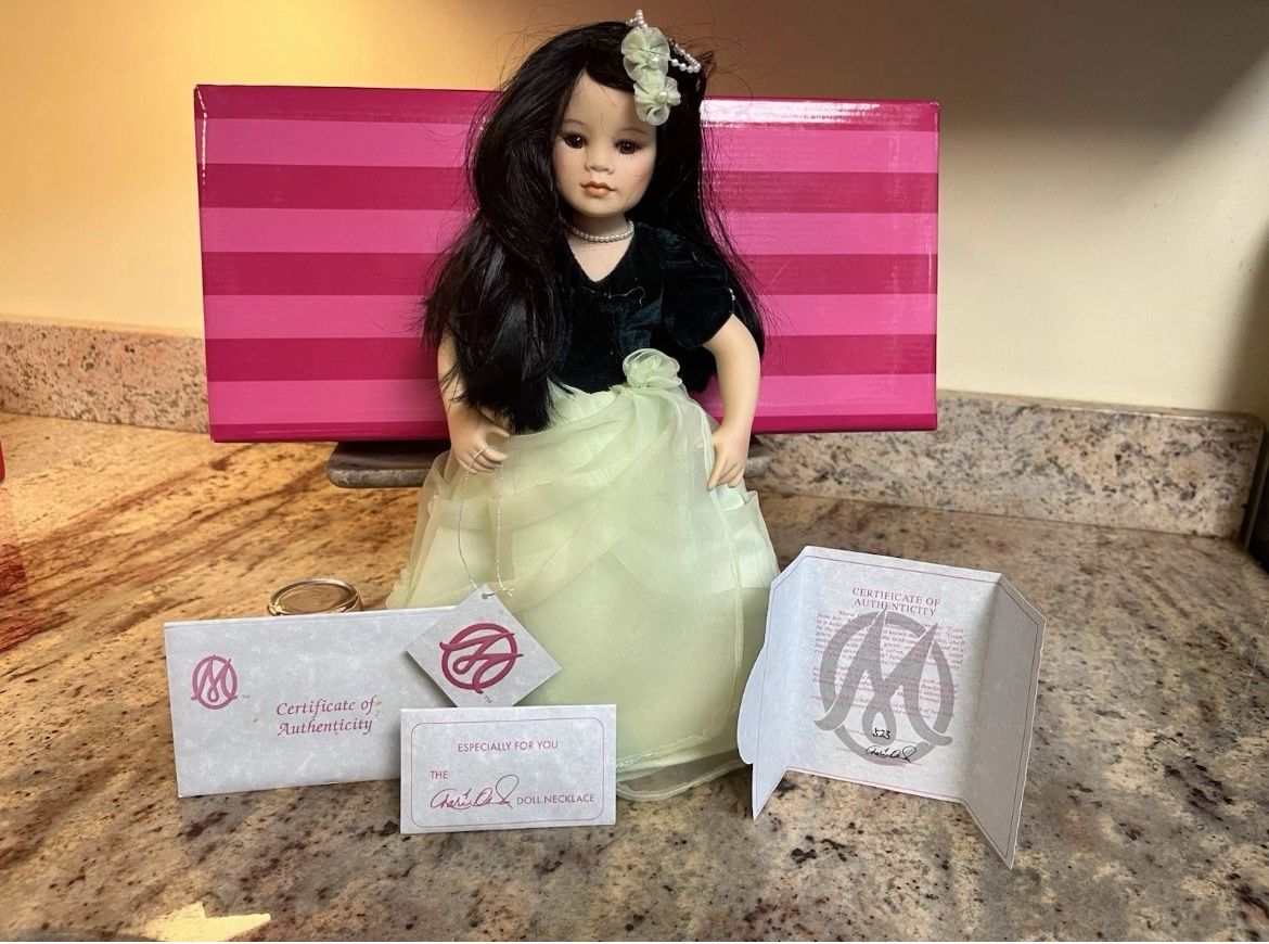 MARIE OSMOND PORCELAIN DOLL FAITH ALWAYS A BRIDESMAID COLLECTION.