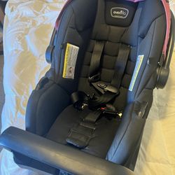 Evenflo Stroller/Seat/bassinet/BASE ALL IN ONE