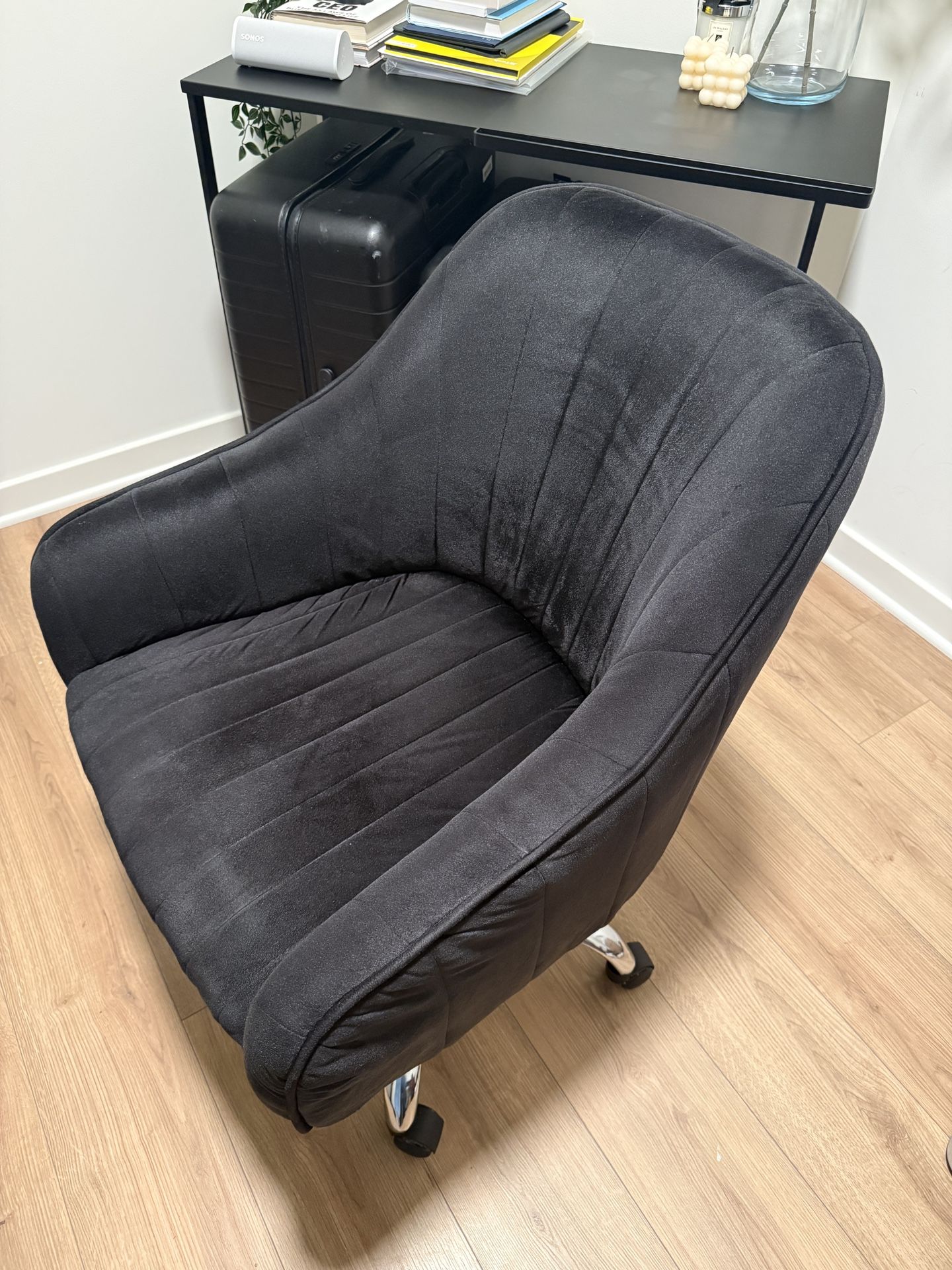 Black Velvet Office Chair (swivel + Adjustable Height)