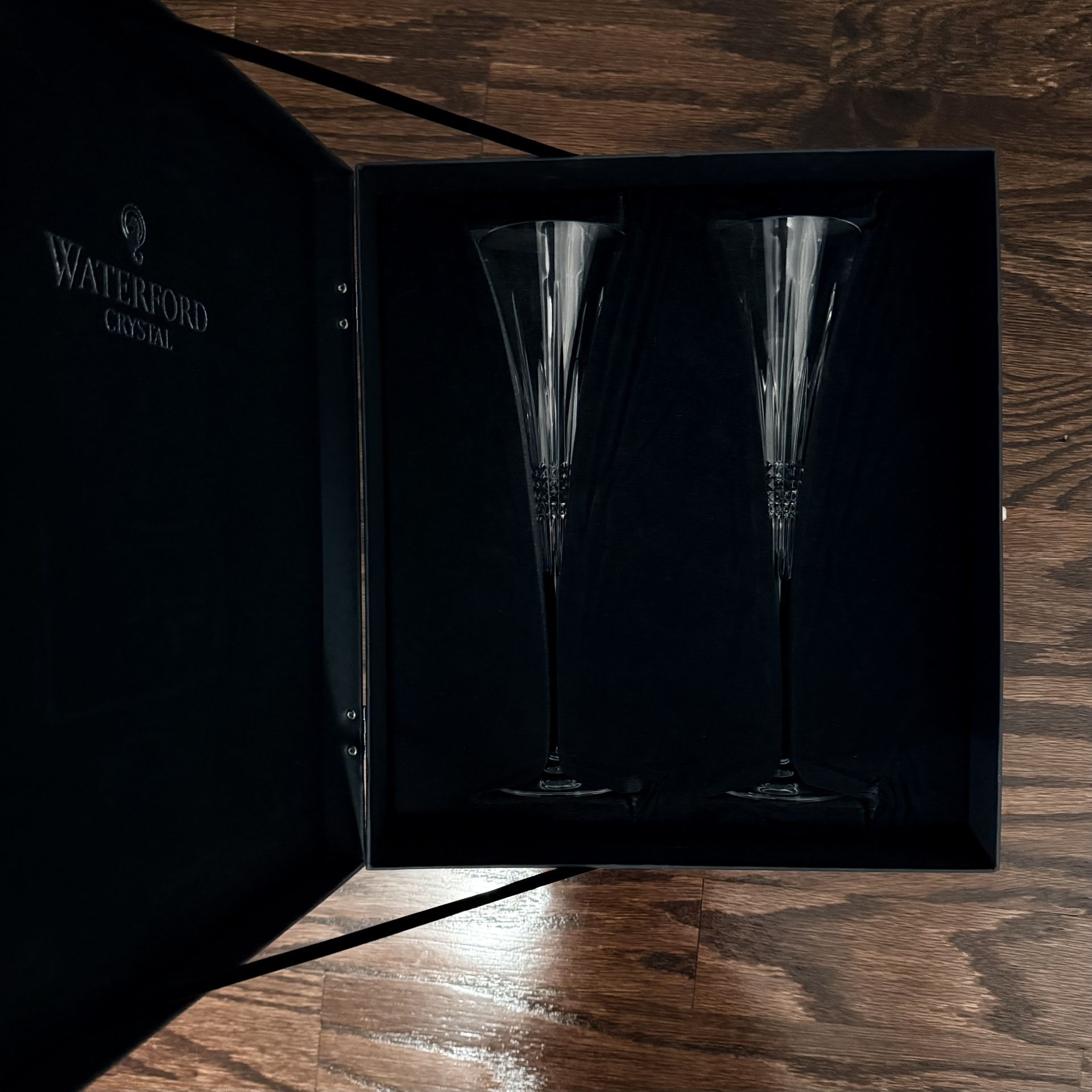 Waterford: LISMORE DIAMOND TOASTING FLUTES, 5.5OZ, SET OF 2 (Retails for $220)