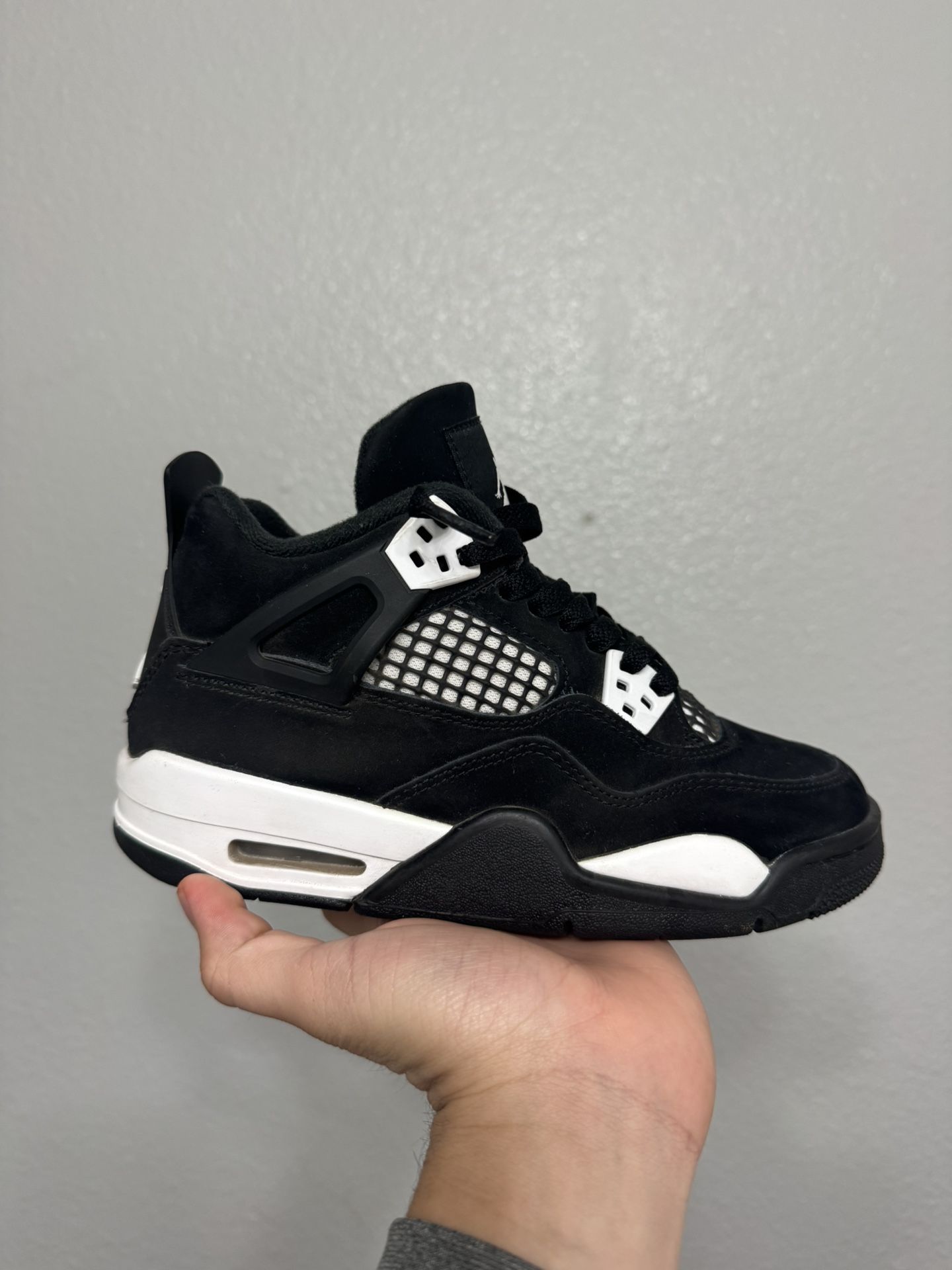 white thunder Jordan 3